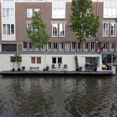 Pantheos Houseboat 船上ホテル アムステルダム