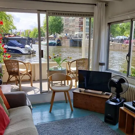 Pantheos Houseboat * Амстердам